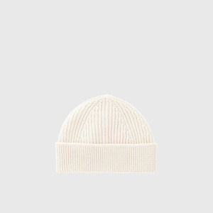 BEANIE SHORT / OFF WHITE