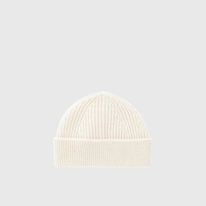 BEANIE SHORT / OFF WHITE